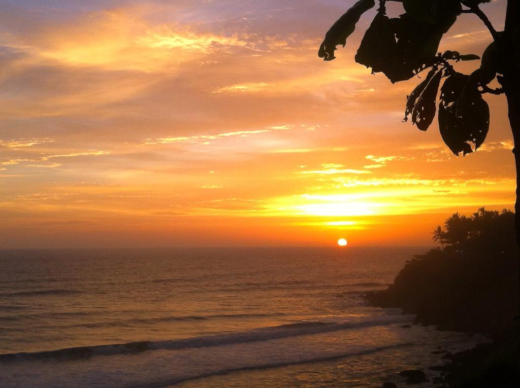 Keratheeram Beach Resort Varkala Exterior photo